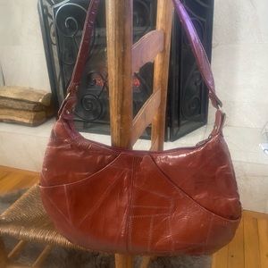 Vintage style faux leather purse